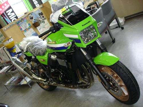 ZRX1200DAEGファイナルモデル入荷！｜お知らせ｜モーターサイクルドクターSUDA：SUDA NEWS